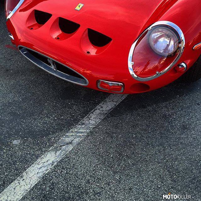 Ferrari GTO –  