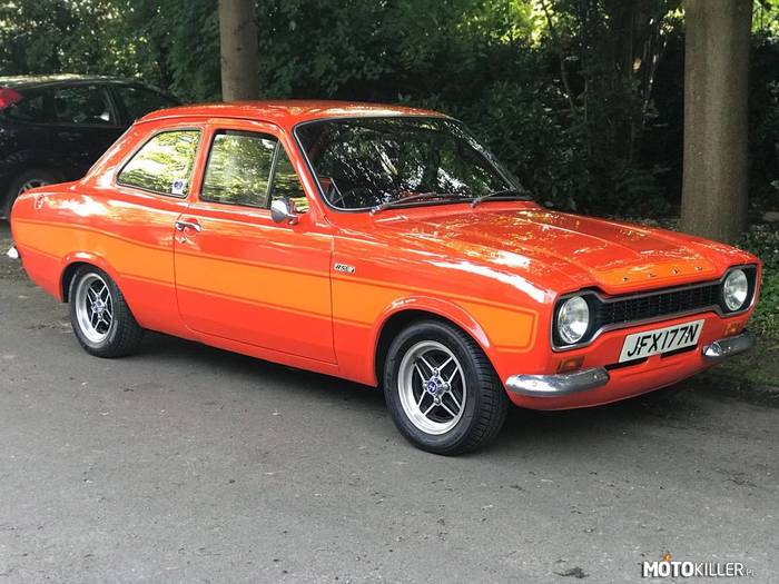 Ford Escort RS2000 –  
