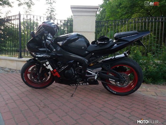 Yamaha R1 RN09 – Motocykle też dla motokillerów. 