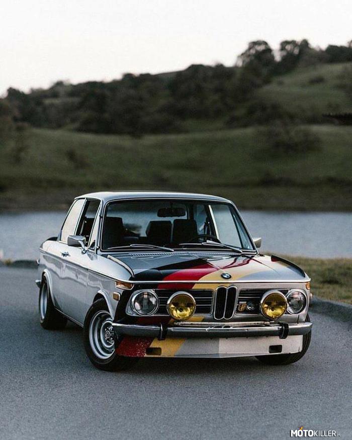 BMW 2002 German Style –  