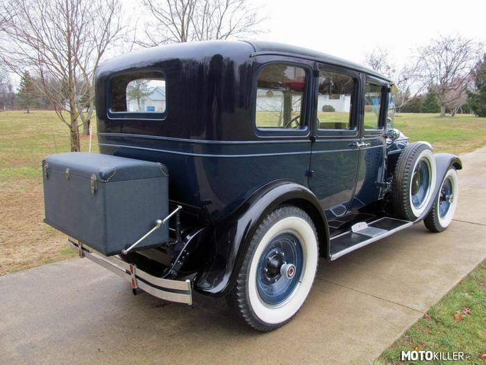 Packard Six 526 –  
