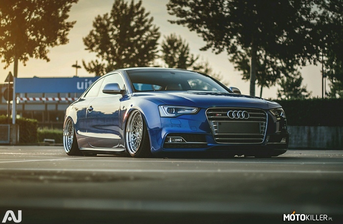 Audi A5 –  