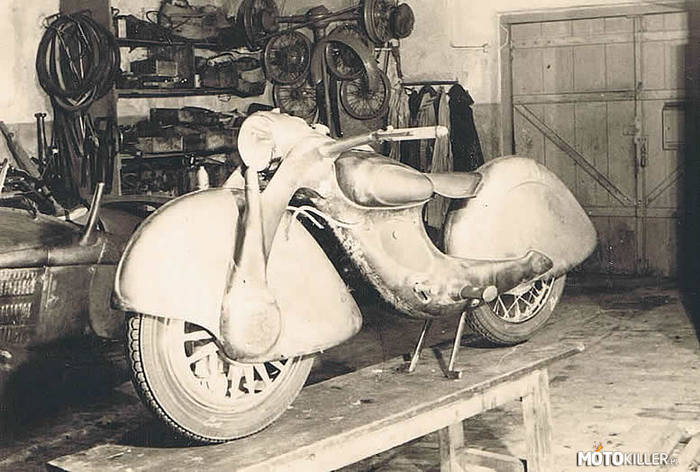 Opływowe kształty – Motocykl Killinger &amp; Freund z lat 30-tych. Ciekawostką jest silnik - 3-cylindrowa gwiazda 2t o pojemności 600cm3, umieszczona w przednim kole. Bazował na motocyklach Megola, od których różnił się głównie budową ramy i metalowymi osłonami. 