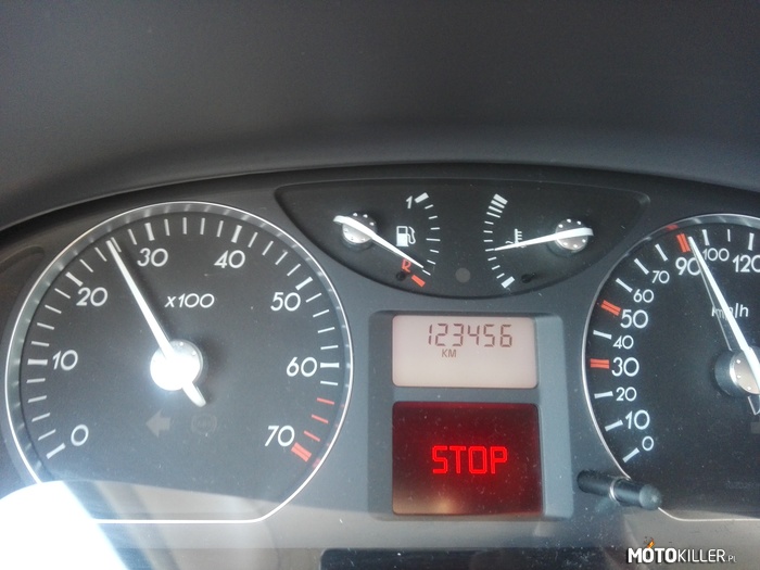Renault Laguna – Od zakupu w Wrześniu przybyło 10k km 