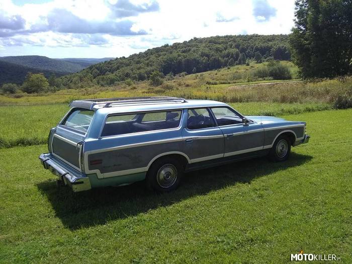 Ford Country Squire –  