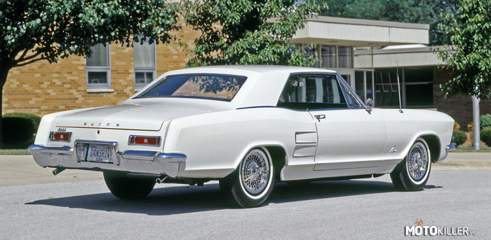 1963 Buick Riviera –  