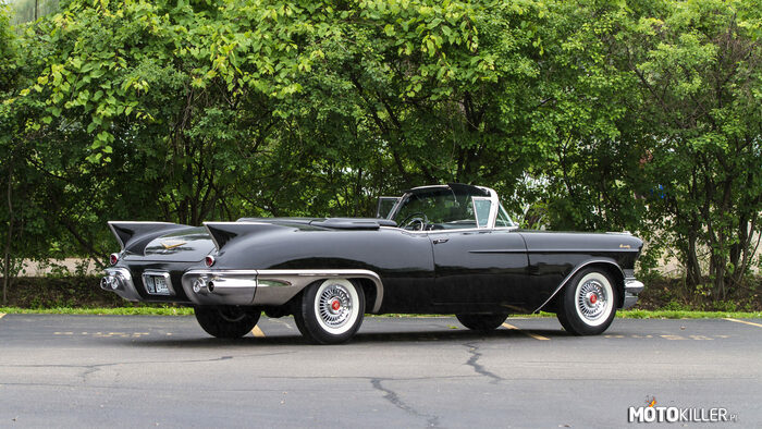 1957 Cadillac Eldorado –  