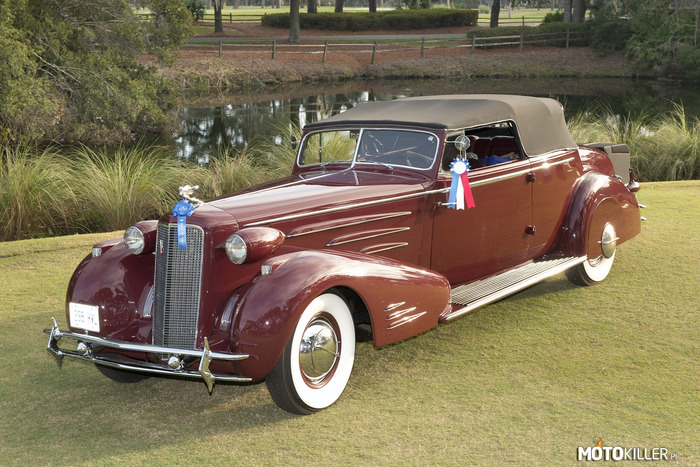 1934 Cadillac Aerodynamic Coupe –  