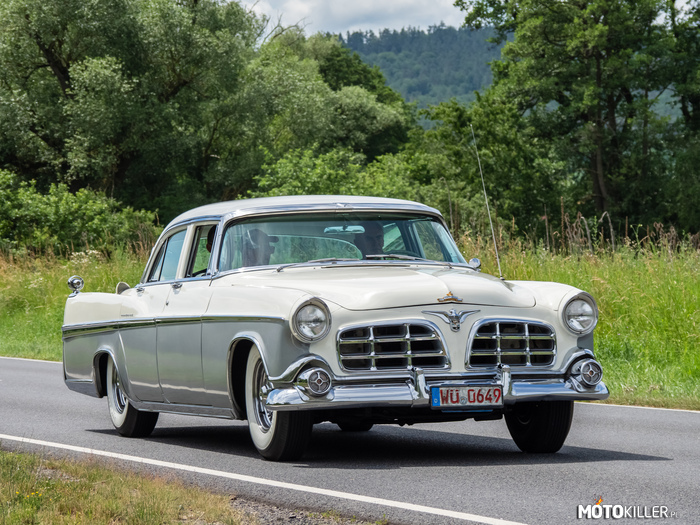 1955 Chrysler Imperial –  