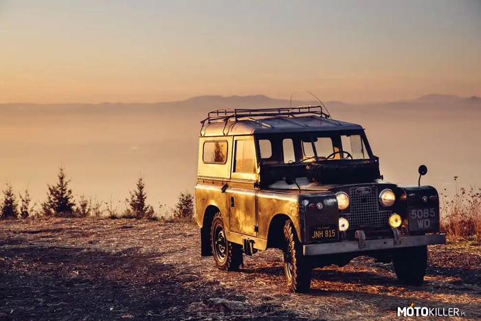 Land Rover Series II –  