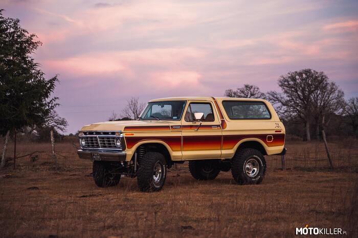 1979 Ford Bronco Ranger –  