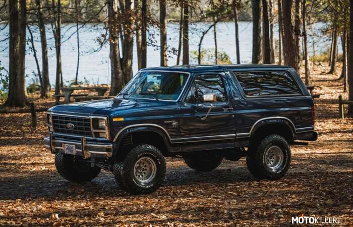 1980 Ford Bronco Ranger XLT –  