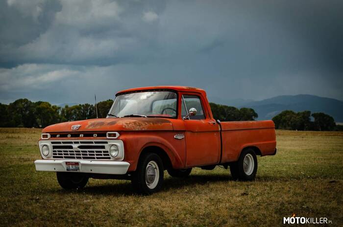 1966 Ford F-100 –  