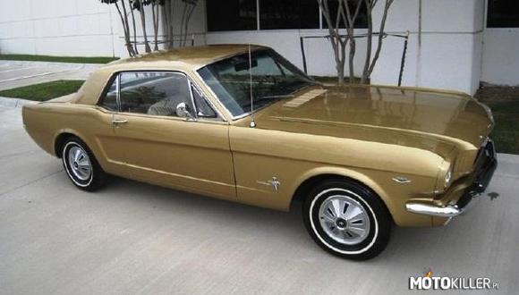Ford Mustang 1966 Anniversary Gold Edition – wersja dla uczczenia wyprodukowania milionwego egzemplarza 