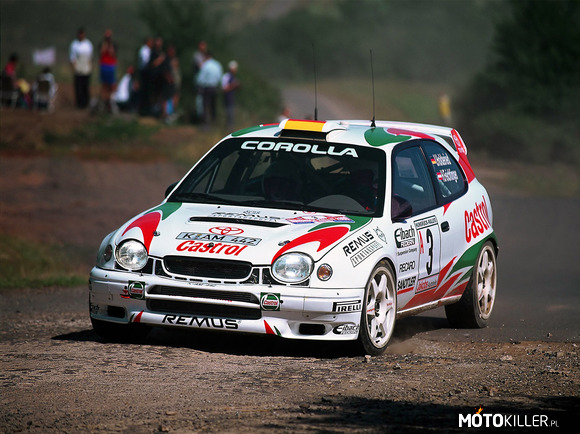 Rajdowe legendy - Toyota Corolla WRC – Samochód był używany przez oficjalny zespół Toyoty od 1997 do 1999 roku.
Zadebiutował na Rajdzie Finlandii w 1997 i uzyskał tytuł licencjata Builders (1999), 4 zwycięstwa i 30 podium.

Silnik: 1.972 cc turbo.
Cylindry: R4.
Zawory: 16
Średnica x skok tłoka: 85,4 x 86,0 mm
Moc: 299 KM
Moment obrotowy: 510 Nm
Napęd na wszystkie koła
Sekwencyjna sześciobiegowa skrzynia biegów. 