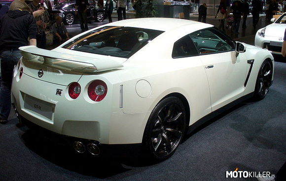 Nissan GT-R!!   (KONKURS) – Ładne cudeńko 