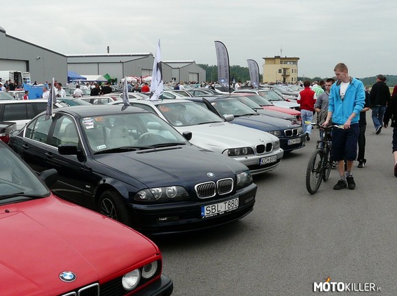 Największy zlot BMW w Polsce 2012 – same BMW i tylko jeden rower 