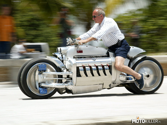 Najszybszy motocykl na świecie... – Dodge Tomahawk 