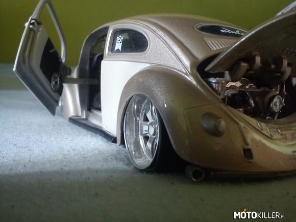Modelarstwo: VW Beetle – Firma: MaiSto
Skala: 1:24
Kupiony jako gotowiec 