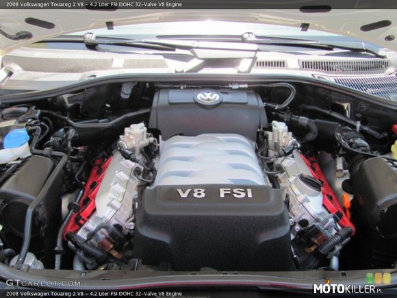 I VW może mieć V8 – Volkswagen Touareg V8 4,2 litra 32-zawory DOHC VVT Silnik V8. 