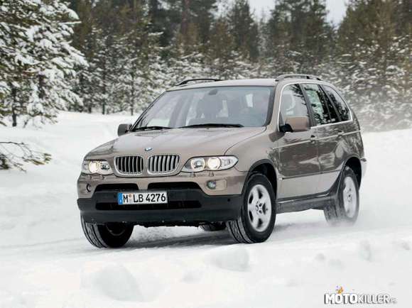 BMW x5 e63 – sceneria pasuje do pogody za oknem 