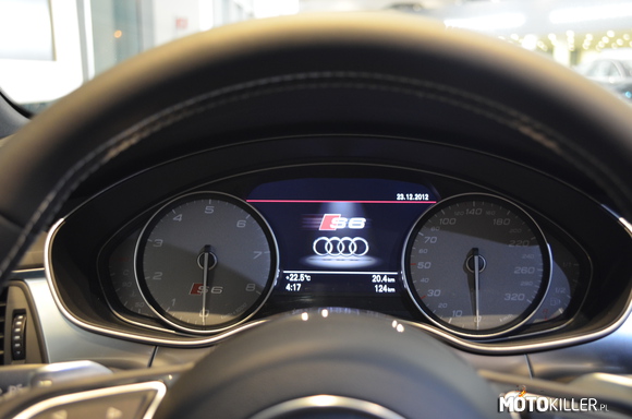 Kto by chciał mieć taki widok przed sobą? – Audi S6 Avant 