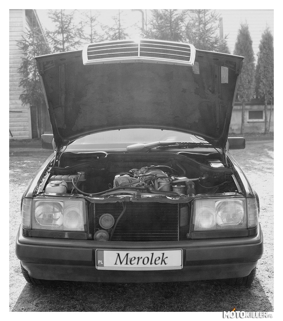Auto z klasą – Mercedes W124 2.0 diesel (75KM) z 1987r, którego jestem szczęśliwą użytkowniczką. Nie zawodne auto bardzo komfortowe no i budzące szacunek 