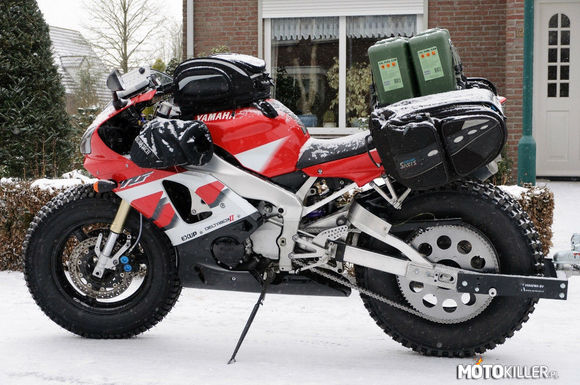 Motocykl na zimę  Wlepka – R1 