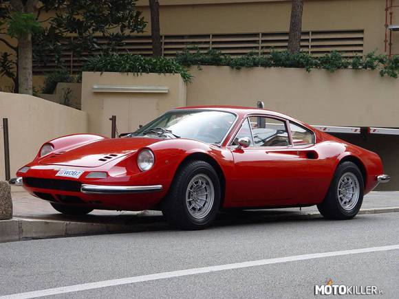 1972 Ferrari Dino – Marka- ok, kolor tym bardziej.. LOVE IT 