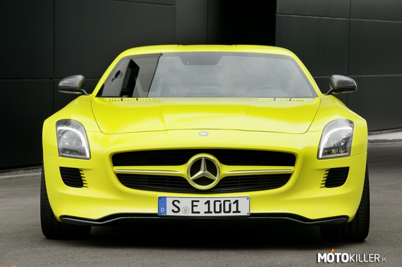 Mercedes SLS E-cell – czyli przejedzie tyle co driftowóz na jedny komplecie opon 