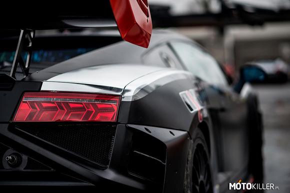 Lamborghini – Piękność 