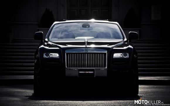 Rolls-Royce Ghost –  