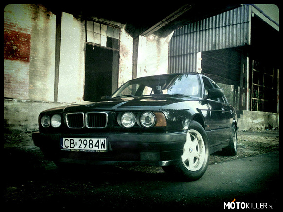 BMW E34  shadowline – Jak wszyscy to i Ja 
Moje BMW E34 M50B25 vanos z 1994r. 