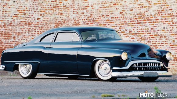 Oldsmobile Custom 1951 –  