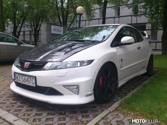 Honda Civic Type-R MUGEN – Przyłapana w Warszawie, coś pięknego. Jak chcecie mogę dodać więcej zdjęć 