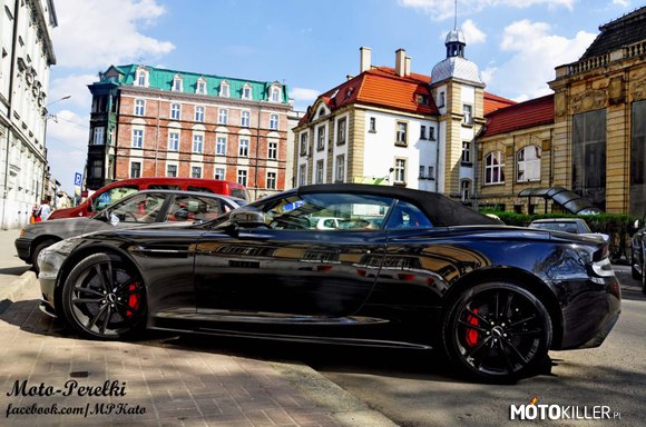 Aston Martin DBS Volante Carbon Ediotion –  
