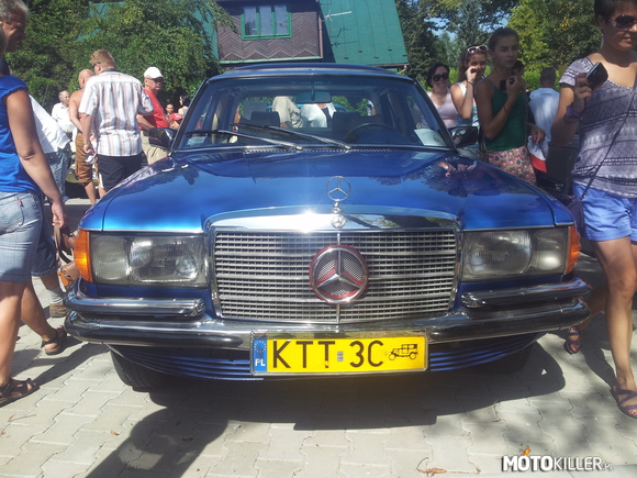 Pokaz klasycznych samochodów w Rabce – Mercedes W116. Jeżeli ktoś chętny to jest on na sprzedaż po całkowitej odbudowie 