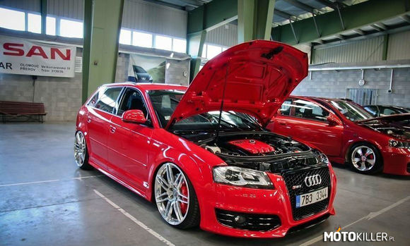 Audi A3 Sportback –  