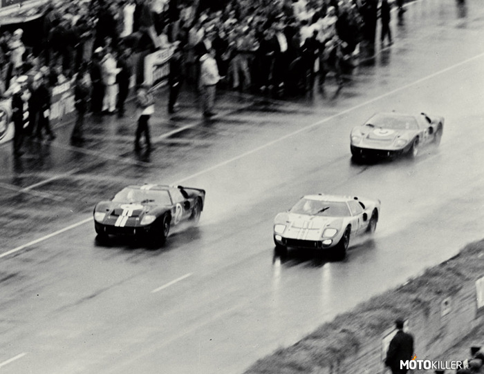 Kolejna osoba, która udowodniła że Ferrari nie jest najepsze – na początku lat 60-tych Ferrari miał się stać własnością Forda, ale Enzo Ferrari na to nie pozwolił i tak zaczęła się wojna. Henry Ford II chciał go upokorzyć na torze, a dokładniej w Le Mans. Rezultatem prac ze strony Forda był GT40. Gdy zadebiutował, w 1964, wygrał Ferrari. W 1965r też. Ale w 1966 GT40 Mk2 dominował przez cały wyścig, nawet wszystkie trzy Fordy przekroczyły razem linie mety. GT40 później wygrał kolejne 3 edycje z rzędu a Ferrari już nigdy nie wygrał. 