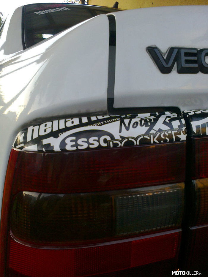 Stickerbomb Vectra A –  