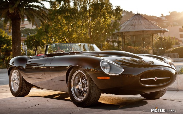 1968 Jaguar E-Type –  