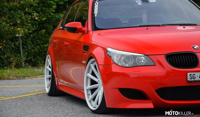 BMW E60 RED ! – Very nice! 