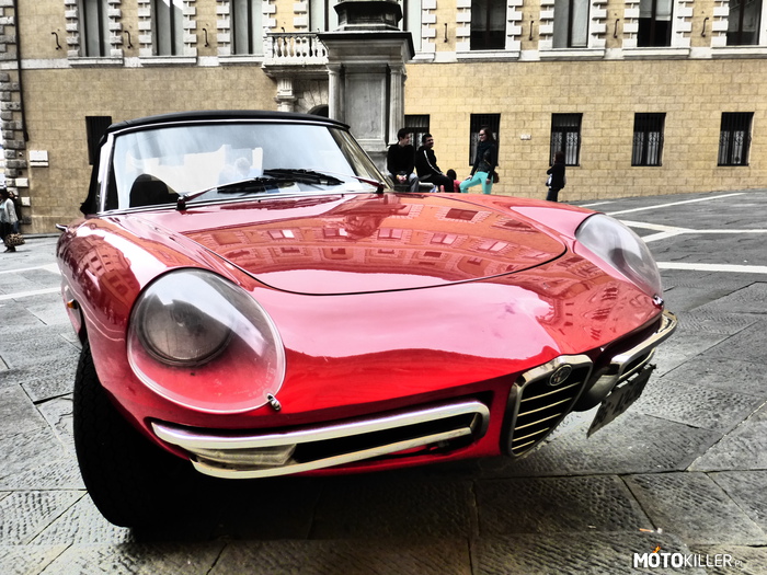 Alfa Romeo – Zdjęcie zrobione przez szwagra podczas urlopu we Włoszech 
