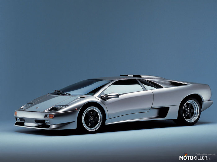 Lamborghini Diablo SV – W roku 1999 model Diablo, produkowany już od 1990 roku został po raz kolejny ulepszony i doposażony. 
5.7L 
12 cylindrów 
500km 