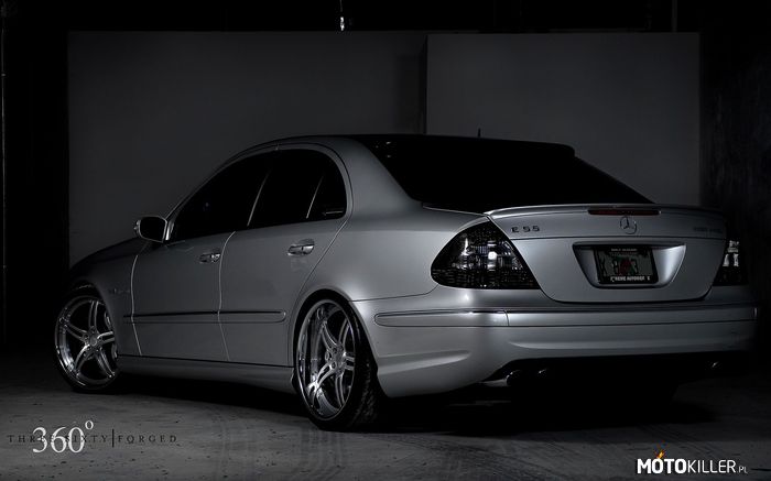 Mercedes E55 na 360 Forged Competition Spec 5&apos;s –  