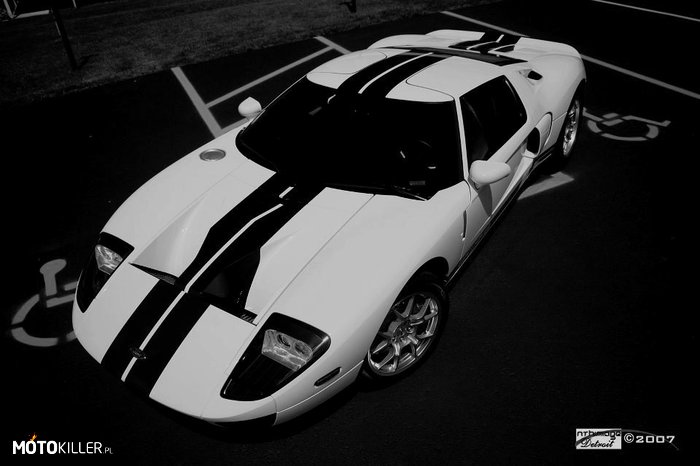 GT40 –  