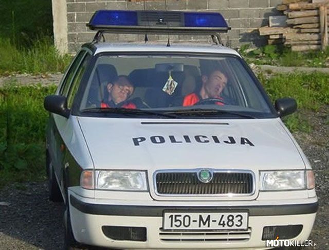 Policja z przymrużeniem oka –  