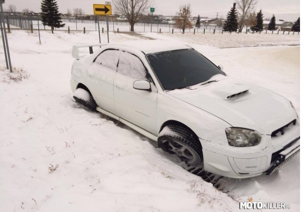 Auta szkoda ale, może coś da taka kosztowna nauczka – Bo nie każdy kto wsiądzie do Subaru jest drifterem. 