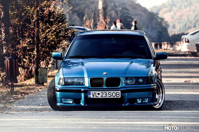 BMW e36 – Ładna przyczajona Bawarka na glebie 