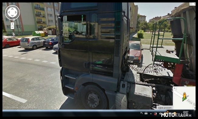 Kto z was znalazł swoje auto na Google mapy? – Mi się udało choć nie było łatwo 
Bo na równi z samochodem rejestrującym obraz jechała ta o to ciężarówka. 
